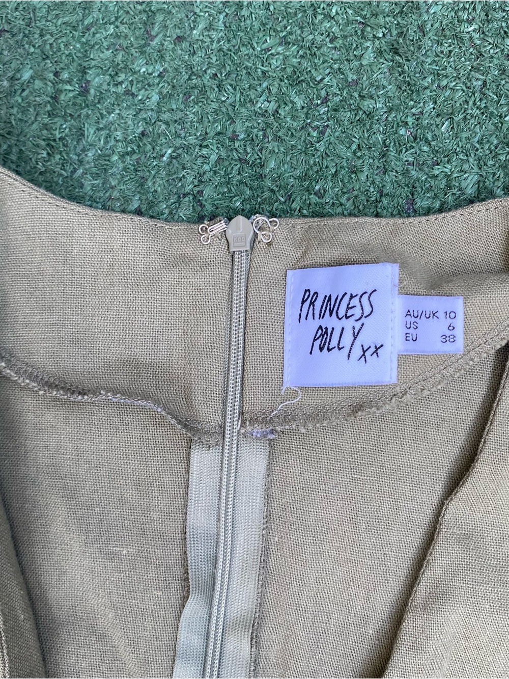 Princess Polly Green Dress - Picture 2 of 3